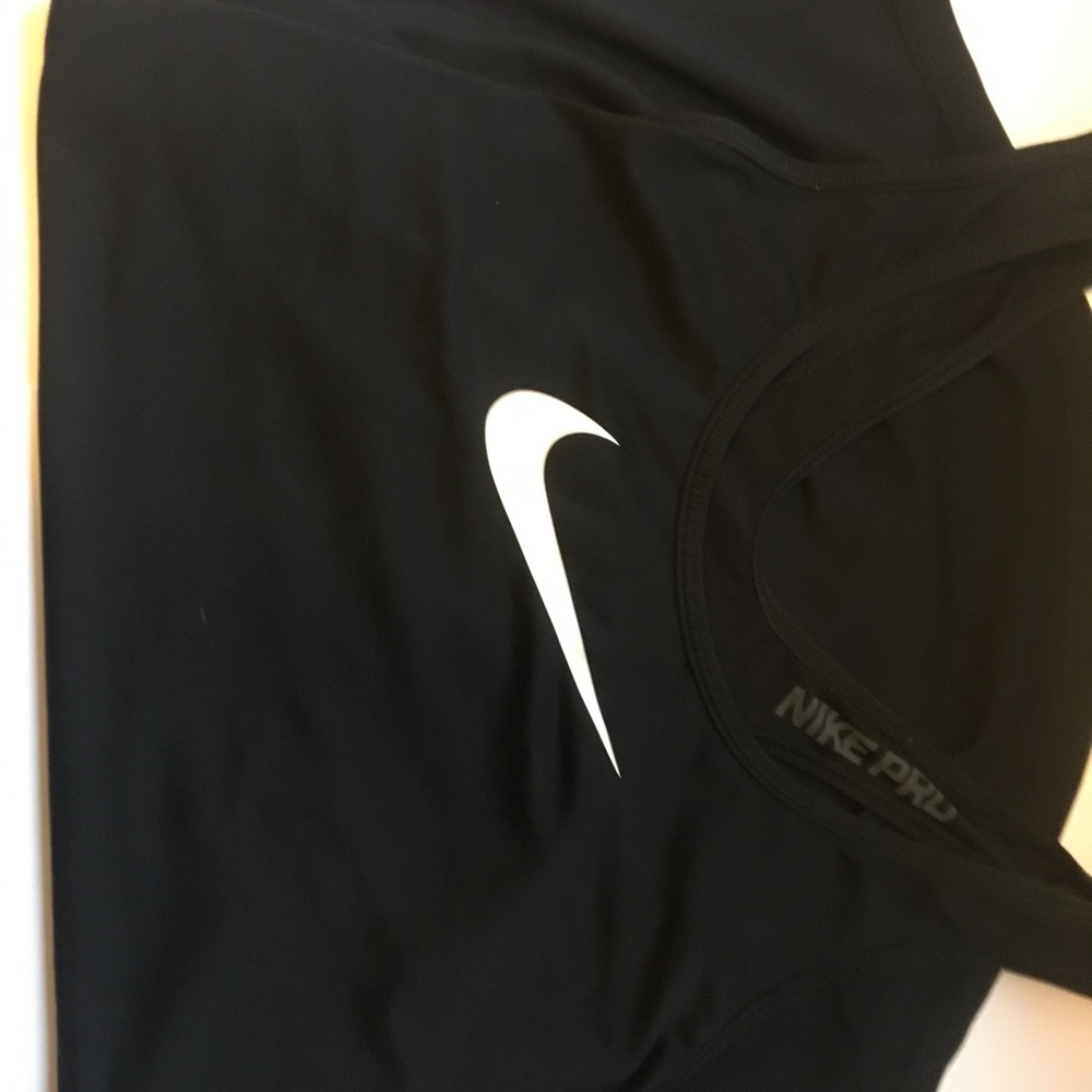 nike pro tank top